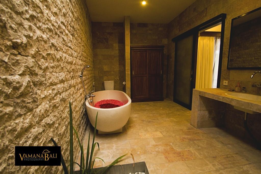 Ubud Lestari Villa Eksteriør billede